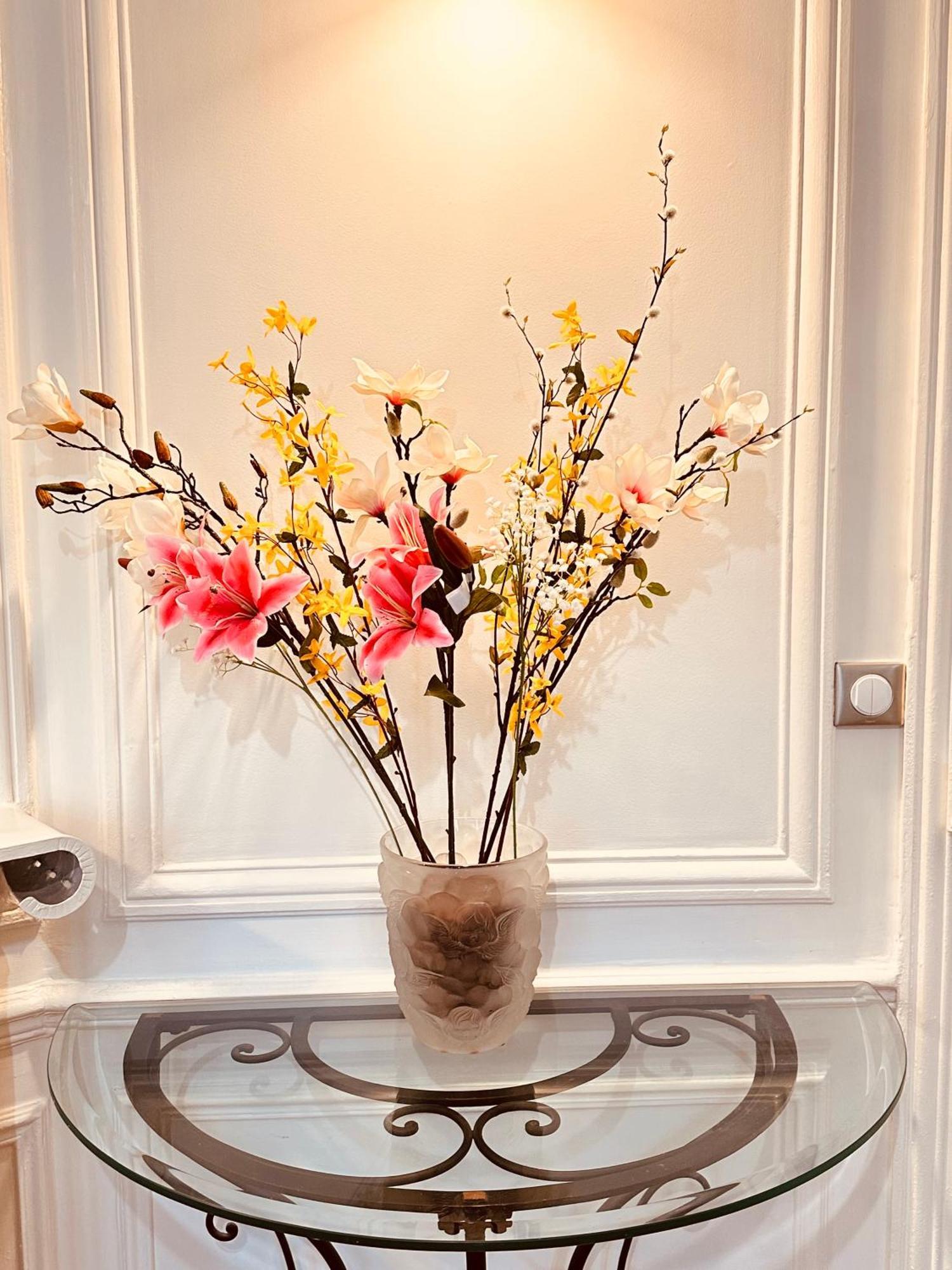 Apartment Charming 4-room Flat Near Eiffel Tower-8people-2 Bedrooms *