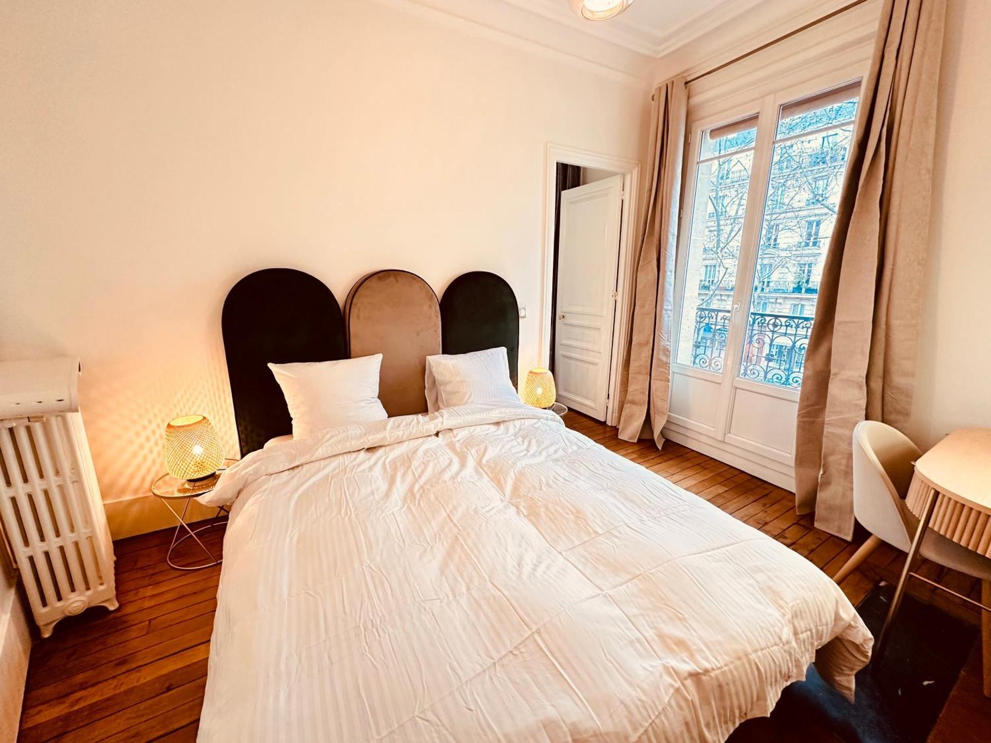 Charming 4-room Flat Near Eiffel Tower-8people-2 Bedrooms Apartment